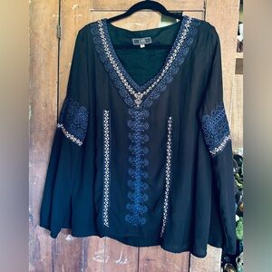 Lucky & Blessed Black Embroidered Women's Boho style L&B Top Sz 2XL